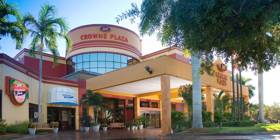 Crowne Plaza | Fort Myers Sunrise Rotary Meeting Location